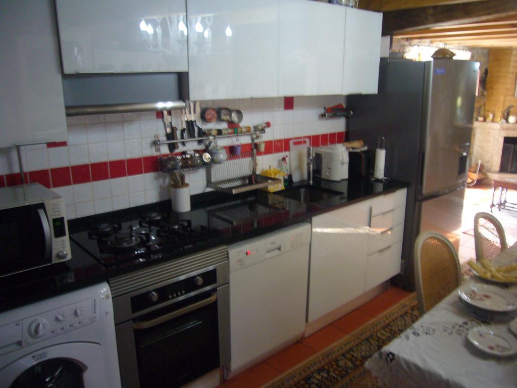 Casa Do Monge Guest House Leomil Exterior photo
