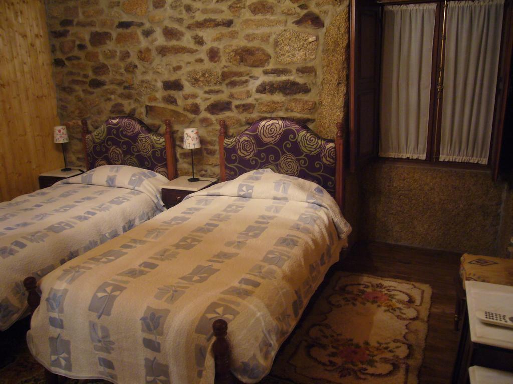 Casa Do Monge Guest House Leomil Room photo