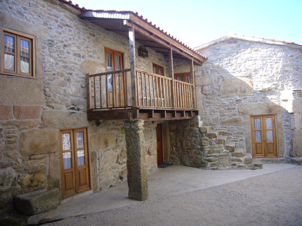 Casa Do Monge Guest House Leomil Exterior photo